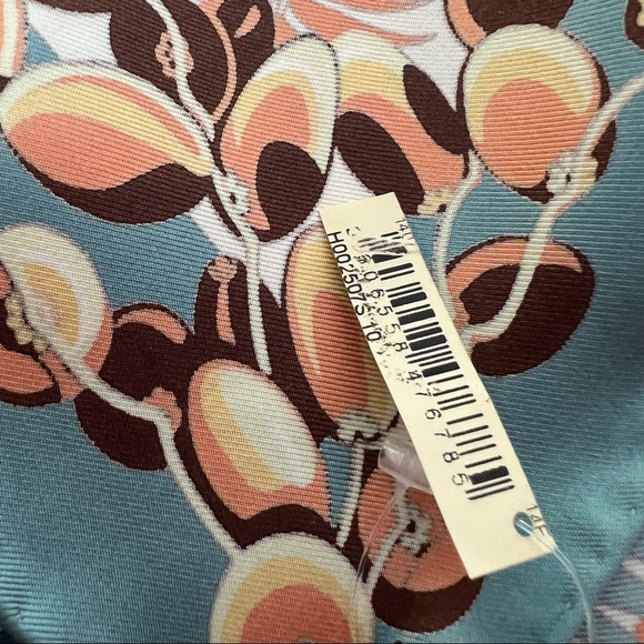 Relist- Authentic Hermes Scarf - Mythiques Phoenix - Picture 5 of 6